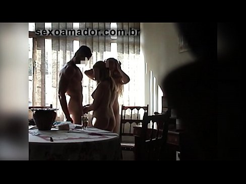 ❤️ Amigos sexuais convidam um homem gigante e uma ménage à trois com ele ☑ Porno real em porno pt-br.xxxomg.ru